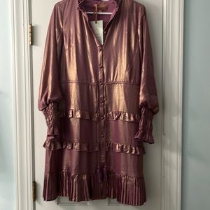 Size Medium (4/6) JessaKae dress. Incredibly beautiful mauve metallic color. NWT